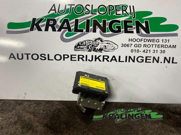 Gebruikte ABS Pomp Audi A3 (8L1) 1.6 Prijs € 7,00 Margeregeling aangeboden door Autosloperij Kralingen B.V.