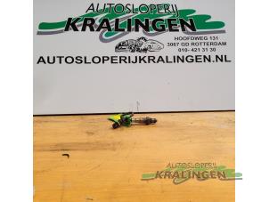 Gebruikte Lambda Sonde Mercedes C (W203) 2.0 C-180 16V Prijs € 25,00 Margeregeling aangeboden door Autosloperij Kralingen B.V.