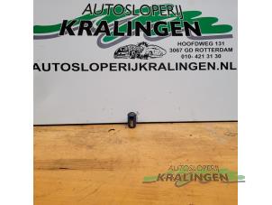 Gebruikte Parkeersensor set Mercedes CLK (W208) 3.2 320 V6 18V Prijs € 100,00 Margeregeling aangeboden door Autosloperij Kralingen B.V.