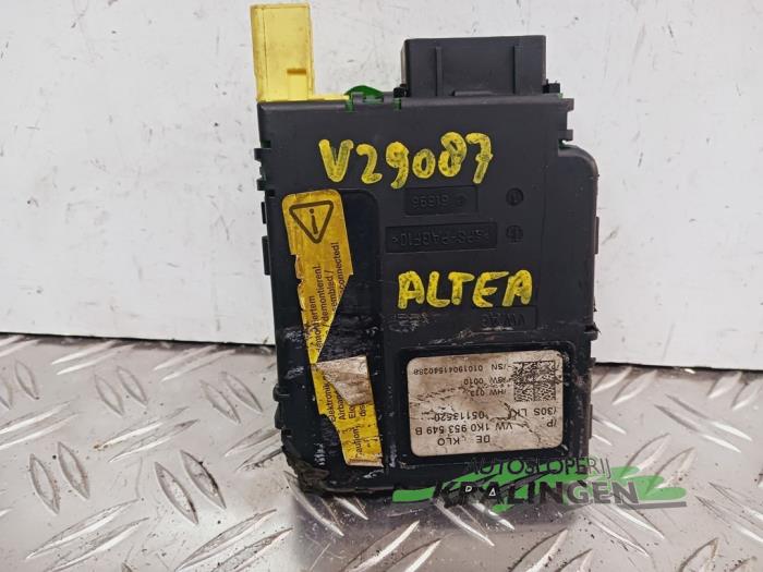 Stuurhoek sensor van een Seat Altea (5P1) 2.0 FSI 16V 2004