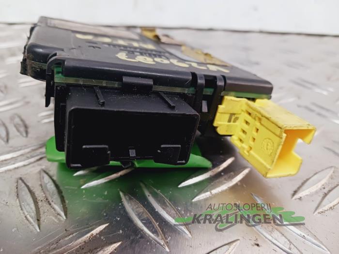 Stuurhoek sensor van een Seat Altea (5P1) 2.0 FSI 16V 2004