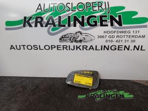 Gebruikte Spiegelglas links Opel Astra H (L48) 1.6 16V Twinport Prijs € 10,00 Margeregeling aangeboden door Autosloperij Kralingen B.V.