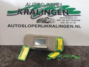 Gebruikte Zonneklep Toyota Corolla (E12) 2.0 D-4D 16V 90 Prijs € 14,98 Margeregeling aangeboden door Autosloperij Kralingen B.V.