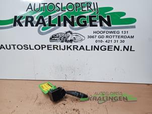 Gebruikte Ruitenwis Schakelaar Honda Jazz (GD/GE2/GE3) 1.3 i-Dsi Prijs € 14,00 Margeregeling aangeboden door Autosloperij Kralingen B.V.