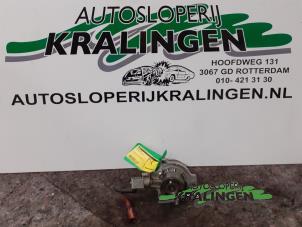 Gebruikte Waterpomp Volkswagen Golf VII (AUA) 2.0 GTD 16V Prijs € 39,99 Margeregeling aangeboden door Autosloperij Kralingen B.V.