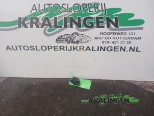 Gebruikte Schakelaar Spiegel Citroen Berlingo 1.6 Hdi 75 Prijs € 25,00 Margeregeling aangeboden door Autosloperij Kralingen B.V.