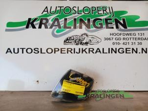 Gebruikte Pinker links Volkswagen Polo III (6N2) 1.4 Prijs € 25,00 Margeregeling aangeboden door Autosloperij Kralingen B.V.