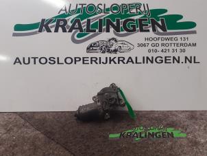 Gebruikte Ruitenwissermotor voor Daihatsu Cuore (L251/271/276) 1.0 12V DVVT Prijs € 25,00 Margeregeling aangeboden door Autosloperij Kralingen B.V.