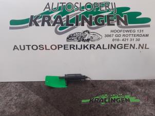 Gebruikte Koplamp Sproeier Seat Leon (1P1) 1.6 TDI 16V 105 Prijs € 50,00 Margeregeling aangeboden door Autosloperij Kralingen B.V.