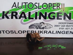 Gebruikte Stuurbekrachtiging Pomp Volkswagen Bora (1J2) 1.6 16V Prijs € 50,00 Margeregeling aangeboden door Autosloperij Kralingen B.V.