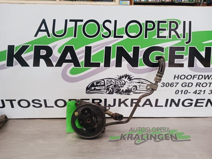 Gebruikte Servopomp Daihatsu YRV (M2) 1.3 16V DVVT Prijs € 50,00 Margeregeling aangeboden door Autosloperij Kralingen B.V.