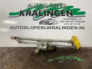 Gebruikte Ruitenwissermotor voor Seat Arosa (6H1) 1.4i Prijs € 50,00 Margeregeling aangeboden door Autosloperij Kralingen B.V.