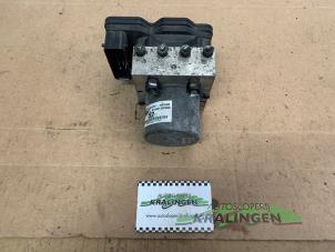 Gebruikte ABS Pomp Kia Rio III (UB) 1.2 CVVT 16V Prijs € 50,00 Margeregeling aangeboden door Autosloperij Kralingen B.V.