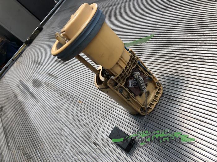 Dieselpomp van een Volkswagen Touran (1T1/T2) 1.9 TDI 105 Euro 3 2004