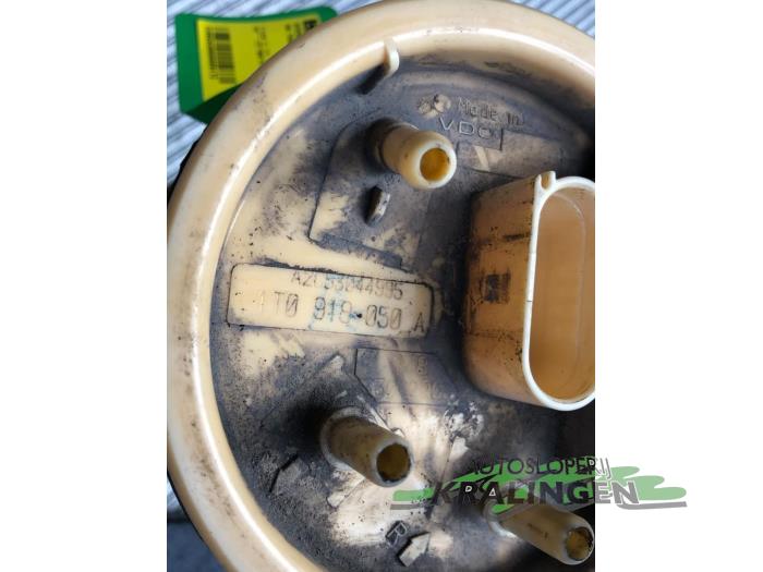 Dieselpomp van een Volkswagen Touran (1T1/T2) 1.9 TDI 105 Euro 3 2004