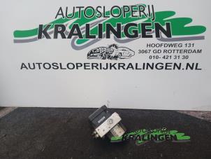 Gebruikte ABS Pomp Ford Focus C-Max 1.8 16V Prijs € 25,00 Margeregeling aangeboden door Autosloperij Kralingen B.V.