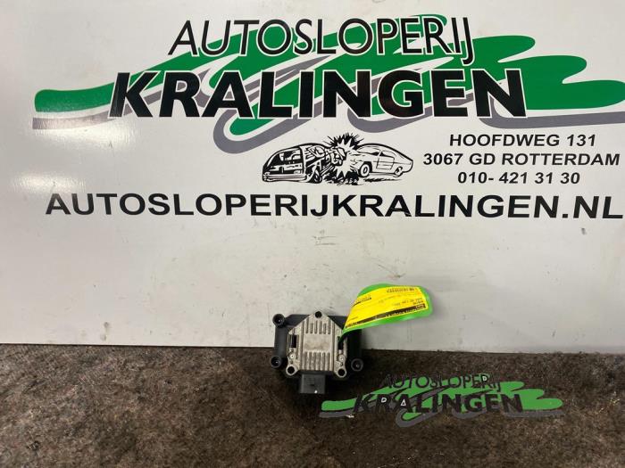 Gebruikte Bobine Audi A2 (8Z0) 1.4 16V Prijs € 25,00 Margeregeling aangeboden door Autosloperij Kralingen B.V.