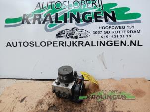 Gebruikte ABS Pomp Hyundai i20 1.4 CRDi 16V Prijs € 75,00 Margeregeling aangeboden door Autosloperij Kralingen B.V.