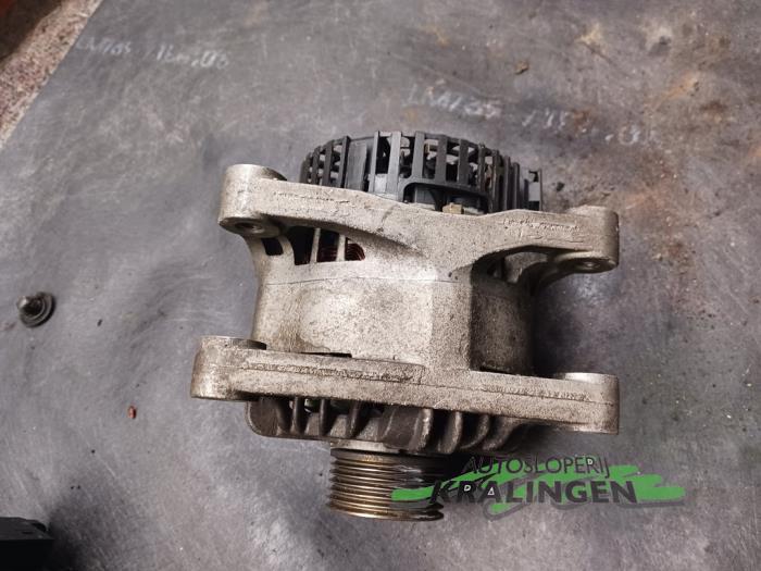 Dynamo van een Citroën C5 I Break (DE) 2.0 16V 2003
