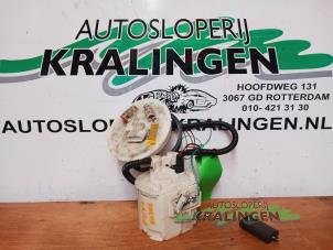 Gebruikte Benzinepomp Ford Focus 1 Wagon 1.6 16V Prijs € 50,00 Margeregeling aangeboden door Autosloperij Kralingen B.V.
