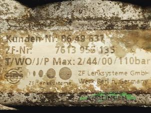 Servopomp van een Volvo V70 (SW) 2.5 D 2002