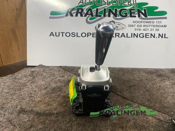 Gebruikte Selectiehendel automaat Citroen C3 (FC/FL/FT) 1.4 16V Sensodrive Prijs € 50,00 Margeregeling aangeboden door Autosloperij Kralingen B.V.