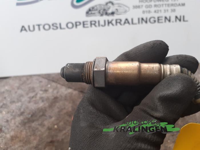 Lambda Sonde van een Volkswagen Golf V (1K1) 1.4 16V 2004
