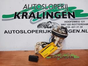 Gebruikte Benzinepomp Honda Civic (EP/EU) 1.4 16V Prijs € 50,00 Margeregeling aangeboden door Autosloperij Kralingen B.V.