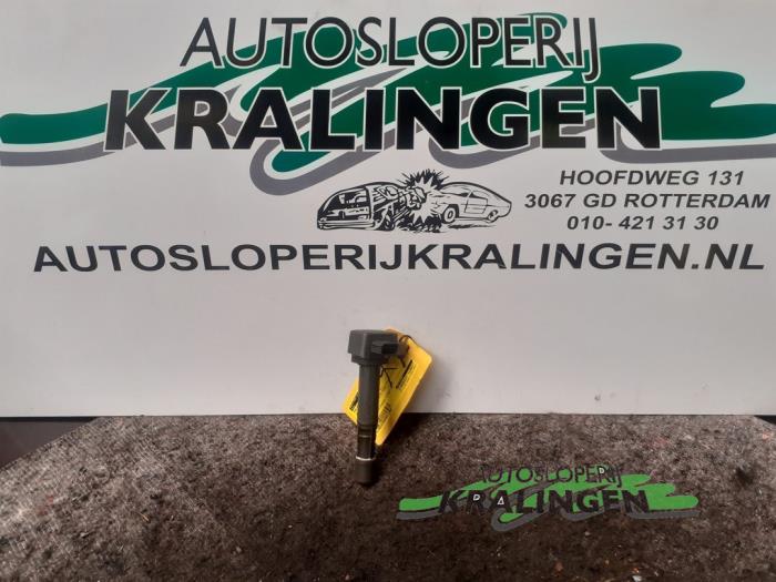 Gebruikte Pen Bobine Honda Civic (EP/EU) 1.4 16V Prijs € 9,99 Margeregeling aangeboden door Autosloperij Kralingen B.V.
