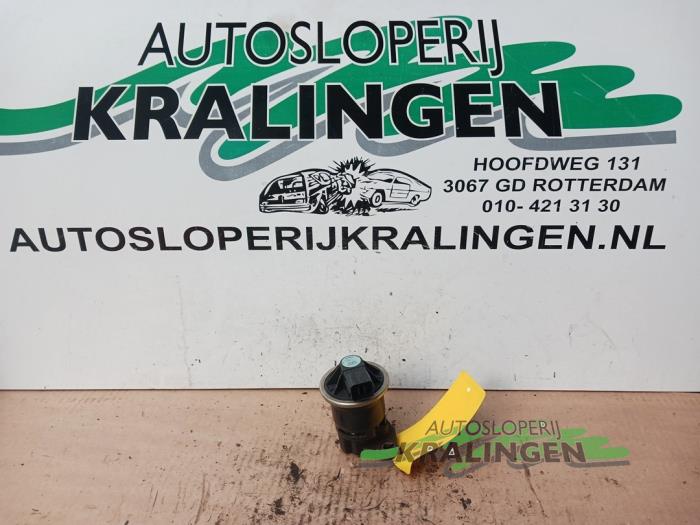 Gebruikte EGR Klep Honda Civic (EP/EU) 1.4 16V Prijs € 29,99 Margeregeling aangeboden door Autosloperij Kralingen B.V.