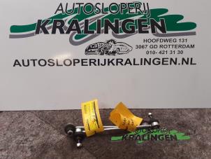 Gebruikte Stabilisatorstang voor Seat Ibiza III (6L1) 1.2 12V Prijs € 19,99 Margeregeling aangeboden door Autosloperij Kralingen B.V.