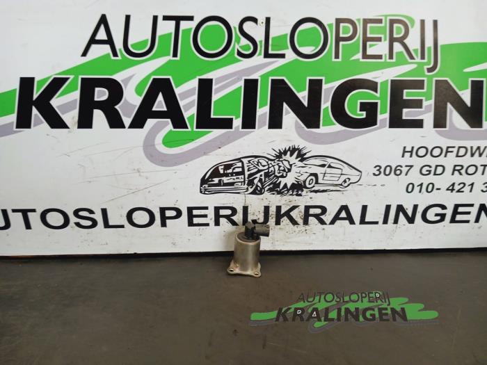 Gebruikte Uitlaat gasklep (EGR) Renault Scénic II (JM) 1.9 dCi 120 Prijs € 50,00 Margeregeling aangeboden door Autosloperij Kralingen B.V.