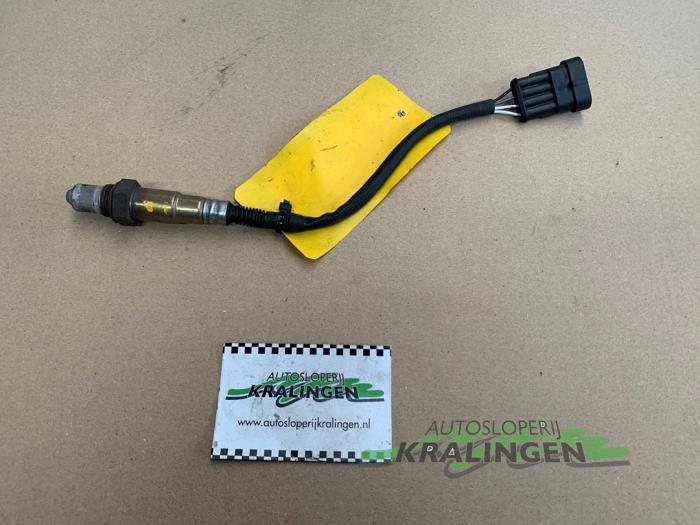 Gebruikte Lambda Sonde Fiat Grande Punto (199) 1.2 Prijs € 7,49 Margeregeling aangeboden door Autosloperij Kralingen B.V.