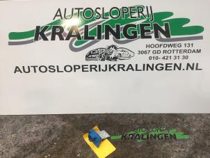 Gebruikte Kachel Weerstand Kia Picanto (TA) 1.0 12V Prijs € 25,00 Margeregeling aangeboden door Autosloperij Kralingen B.V.