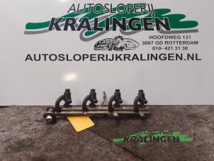 Gebruikte Injector (benzine injectie) BMW 3 serie Touring (E46/3) 318i Prijs € 50,00 Margeregeling aangeboden door Autosloperij Kralingen B.V.
