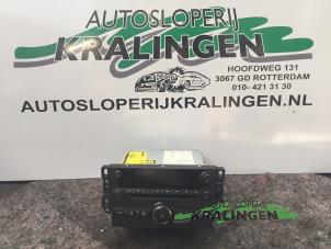 Gebruikte Radio CD Speler Chevrolet Aveo (256) 1.4 16V Prijs € 100,00 Margeregeling aangeboden door Autosloperij Kralingen B.V.