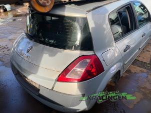 Gebruikte Ruitmechaniek 4Deurs links-achter Renault Megane II (BM/CM) 1.4 16V 98 Prijs € 39,99 Margeregeling aangeboden door Autosloperij Kralingen B.V.