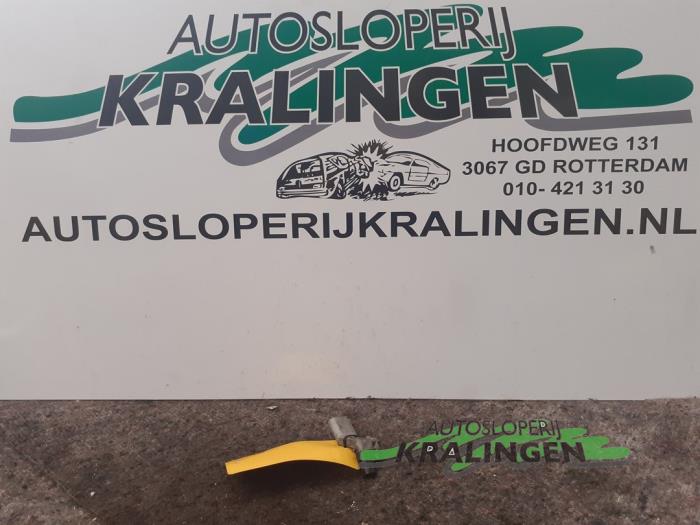 Gebruikte Krukas sensor Volkswagen Golf V (1K1) 1.6 FSI 16V Prijs € 25,00 Margeregeling aangeboden door Autosloperij Kralingen B.V.