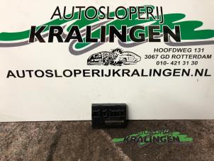 Gebruikte Module Comfort Volkswagen Golf V (1K1) 2.0 FSI 16V Prijs € 50,00 Margeregeling aangeboden door Autosloperij Kralingen B.V.