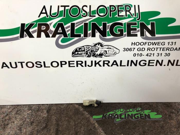 Gebruikte Krukas sensor Volkswagen Golf VI (5K1) 1.2 TSI BlueMotion Prijs € 25,00 Margeregeling aangeboden door Autosloperij Kralingen B.V.