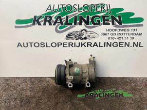 Gebruikte Pomp Airco Renault Twingo (C06) 1.2 16V Prijs € 50,00 Margeregeling aangeboden door Autosloperij Kralingen B.V.