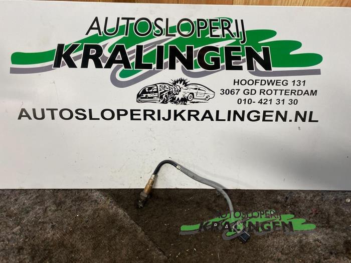 Gebruikte Lambda Sonde Renault Clio III Estate/Grandtour (KR) 1.2 16V TCE 100 Prijs € 9,98 Margeregeling aangeboden door Autosloperij Kralingen B.V.