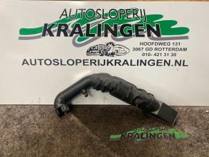 Gebruikte Luchtinlaat slang Kia Picanto (TA) 1.0 12V Prijs € 50,00 Margeregeling aangeboden door Autosloperij Kralingen B.V.
