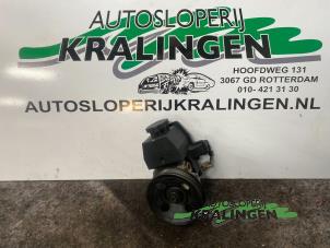 Gebruikte Pomp Servo Mercedes SLK (R170) 2.3 230 K 16V Prijs € 100,00 Margeregeling aangeboden door Autosloperij Kralingen B.V.