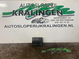 Gebruikte Comfort Module Volkswagen Golf V (1K1) 1.9 TDI Prijs € 50,00 Margeregeling aangeboden door Autosloperij Kralingen B.V.