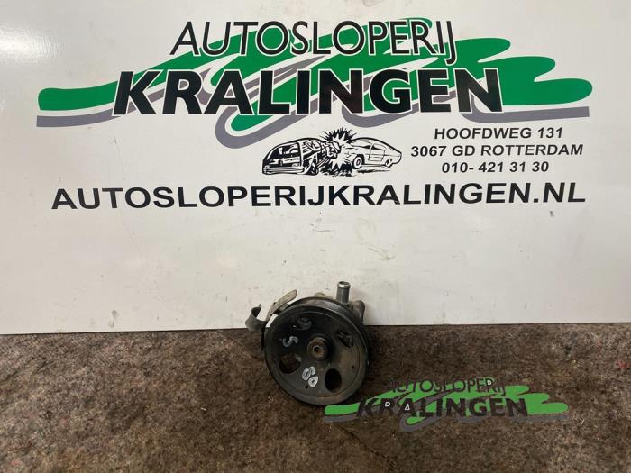 Gebruikte Servopomp Volvo S80 (TR/TS) 2.8 T6 24V Prijs € 49,97 Margeregeling aangeboden door Autosloperij Kralingen B.V.