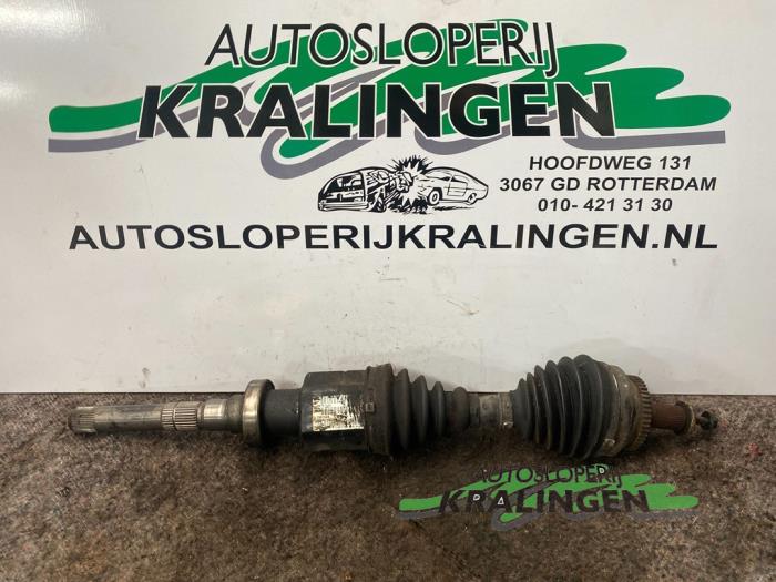 Gebruikte Aandrijfas rechts-voor Volvo S80 (TR/TS) 2.8 T6 24V Prijs € 39,99 Margeregeling aangeboden door Autosloperij Kralingen B.V.