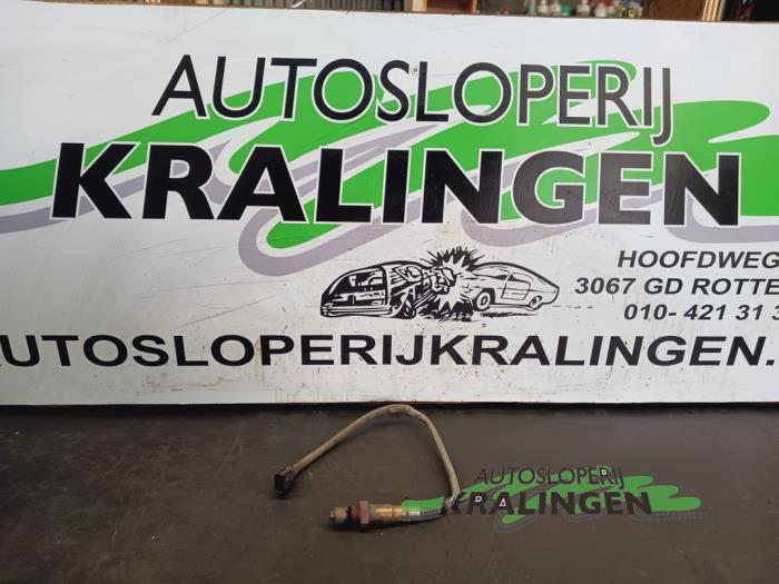 Gebruikte Lambda Sonde Renault Twingo II (CN) 1.2 Prijs € 50,00 Margeregeling aangeboden door Autosloperij Kralingen B.V.
