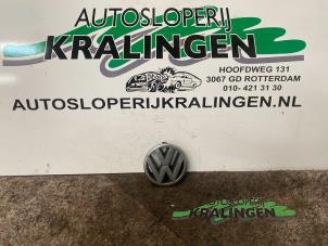 Gebruikte Embleem Volkswagen Golf IV (1J1) 1.9 TDI 100 Prijs € 20,00 Margeregeling aangeboden door Autosloperij Kralingen B.V.