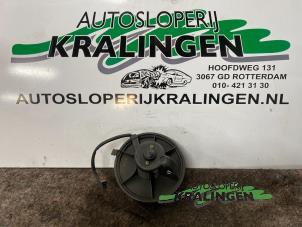 Gebruikte Blower Volkswagen Transporter/Caravelle T4 1.9 TD Caravelle Prijs € 40,00 Margeregeling aangeboden door Autosloperij Kralingen B.V.